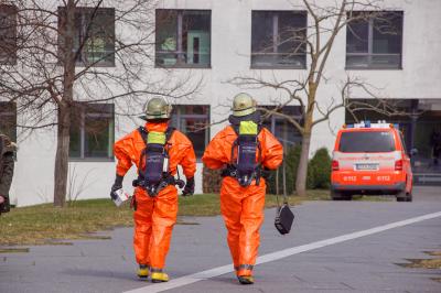 Stuttgart-Bad-Canstatt: Gefahrstoff sorgt fuer Grosseinsatz am Klinikum Bad Canstatt